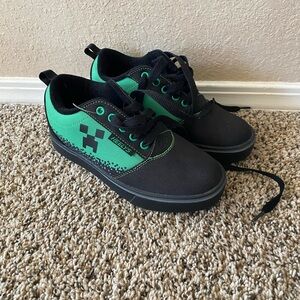 Heelys Kids Black and Green Pixel-Accent Skate Sneakers